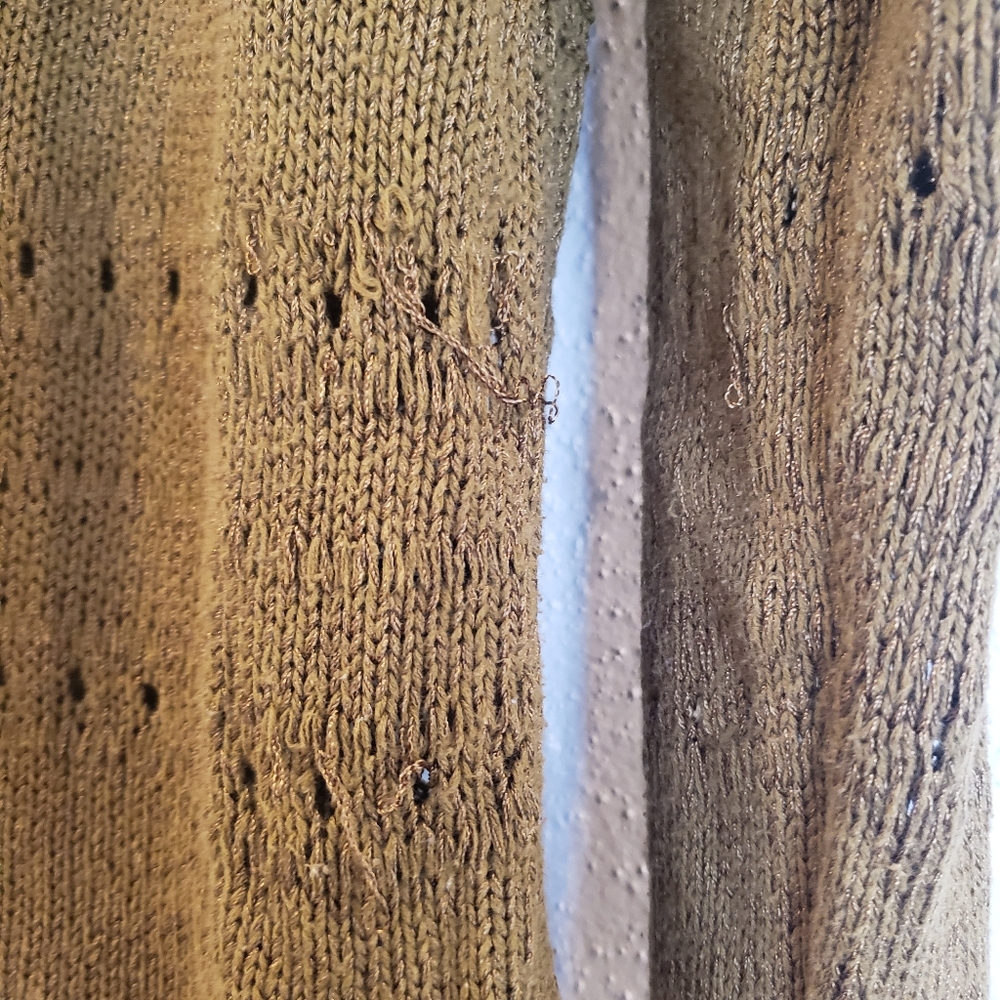 Premise Olive Green crochet sweater - Picture 4 of 7